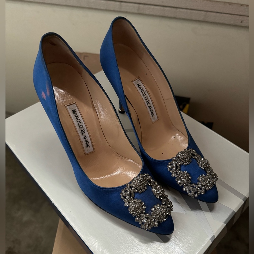 Manolo blahnik heels 36.5